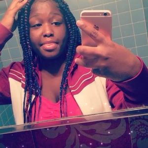 Meet your Posher, Solo